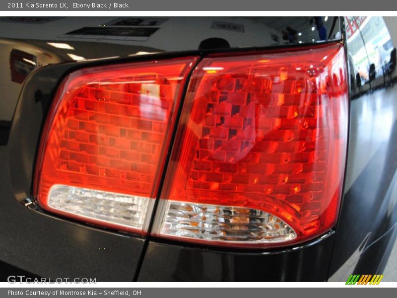 Ebony Black / Black 2011 Kia Sorento LX