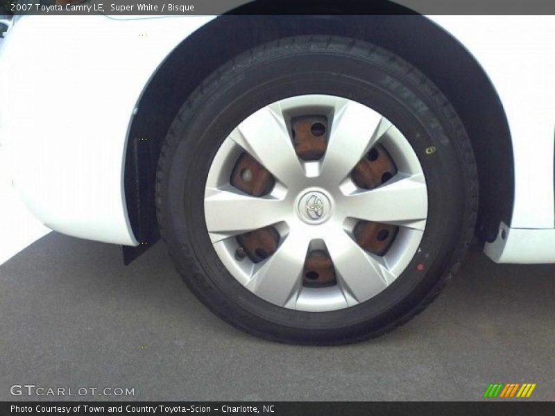 Super White / Bisque 2007 Toyota Camry LE