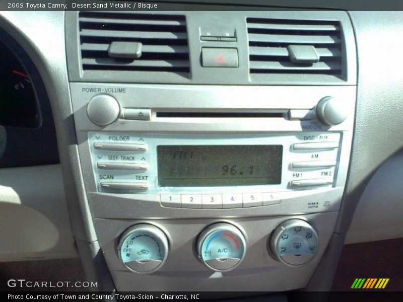 Desert Sand Metallic / Bisque 2009 Toyota Camry