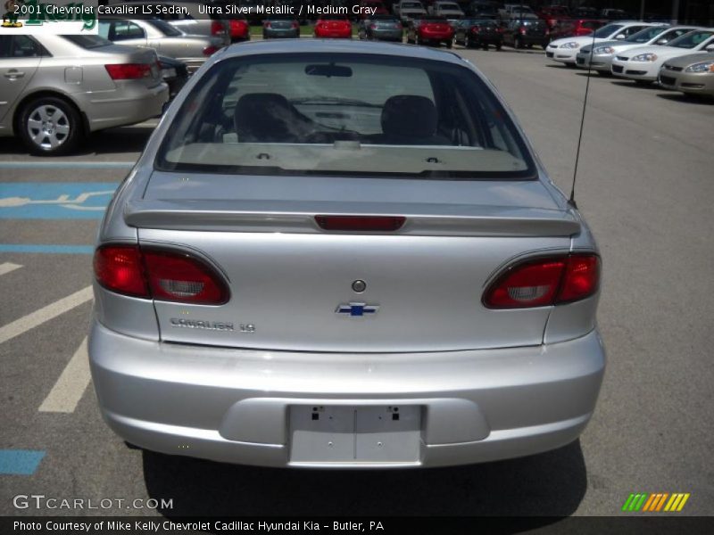 Ultra Silver Metallic / Medium Gray 2001 Chevrolet Cavalier LS Sedan