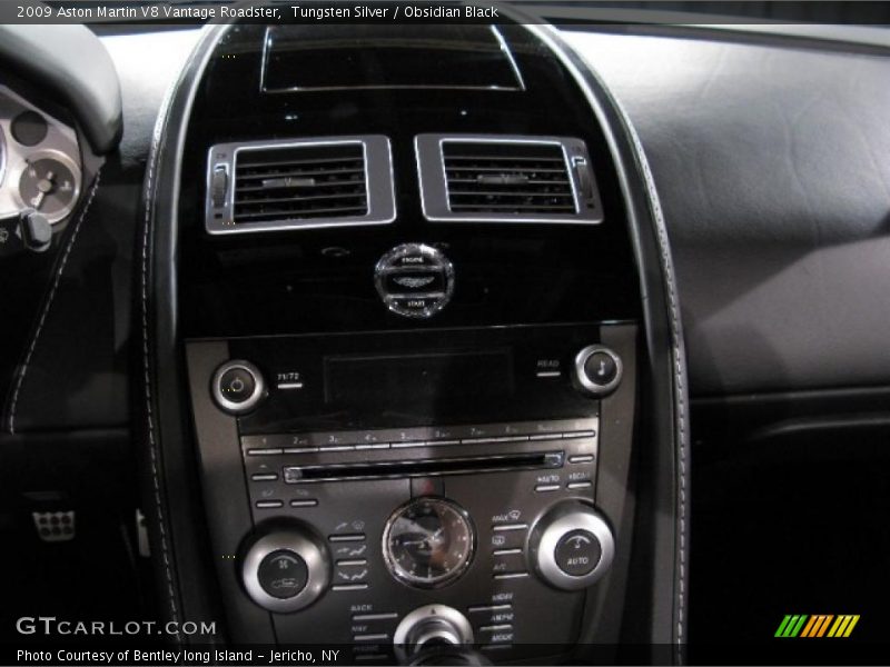 Tungsten Silver / Obsidian Black 2009 Aston Martin V8 Vantage Roadster