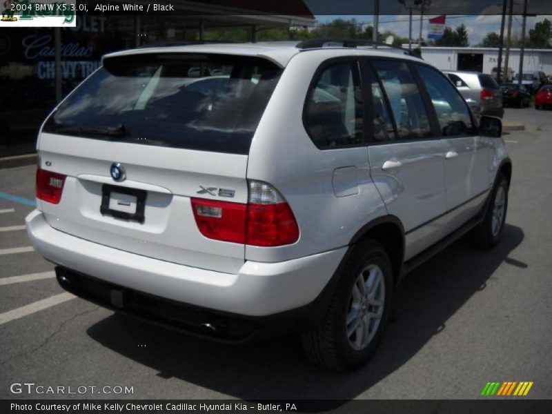 Alpine White / Black 2004 BMW X5 3.0i