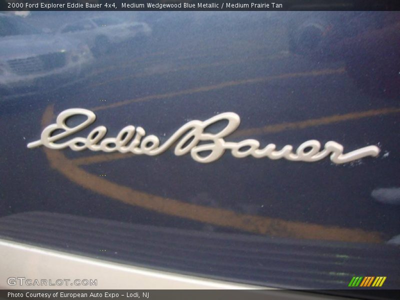Medium Wedgewood Blue Metallic / Medium Prairie Tan 2000 Ford Explorer Eddie Bauer 4x4