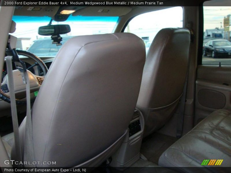 Medium Wedgewood Blue Metallic / Medium Prairie Tan 2000 Ford Explorer Eddie Bauer 4x4