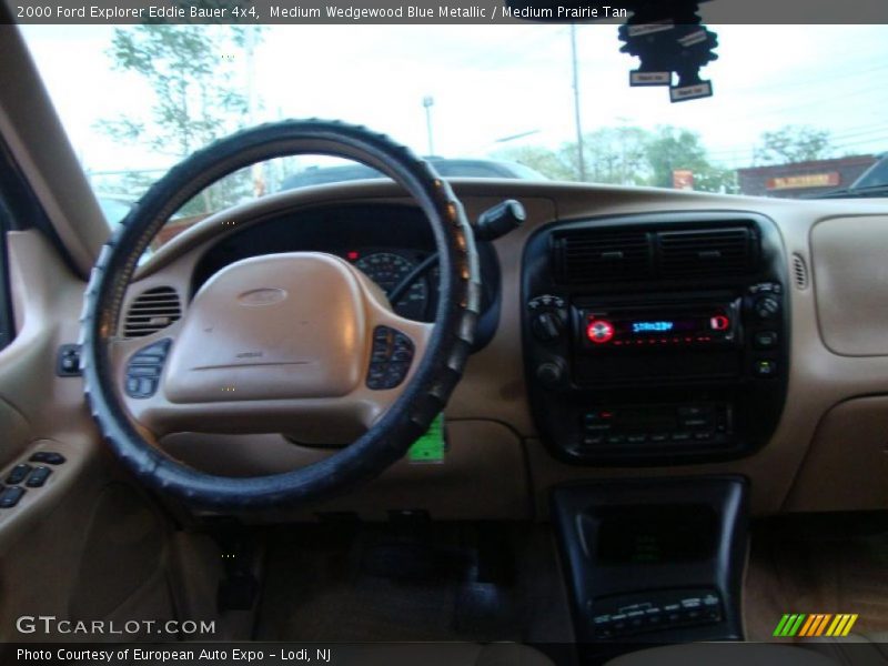 Medium Wedgewood Blue Metallic / Medium Prairie Tan 2000 Ford Explorer Eddie Bauer 4x4
