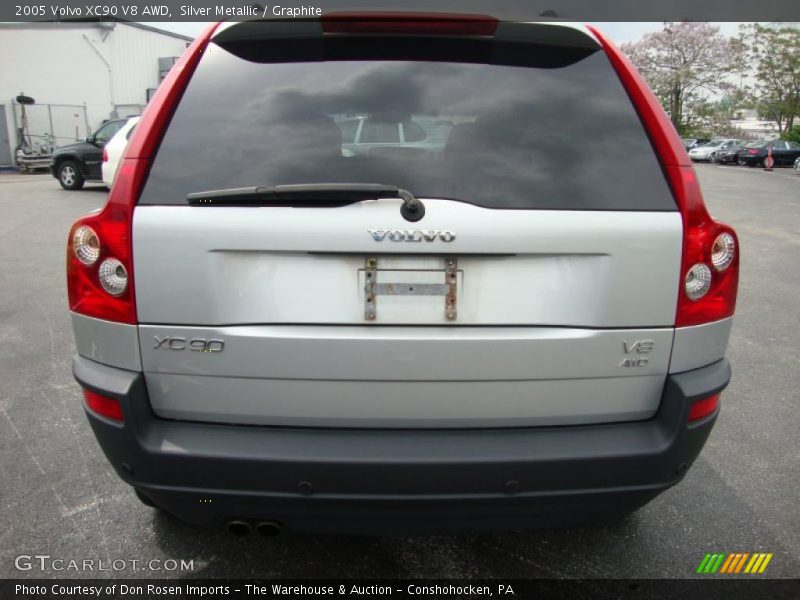 Silver Metallic / Graphite 2005 Volvo XC90 V8 AWD