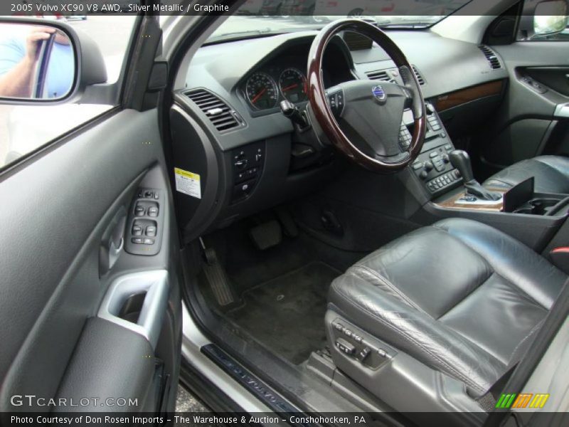 Silver Metallic / Graphite 2005 Volvo XC90 V8 AWD