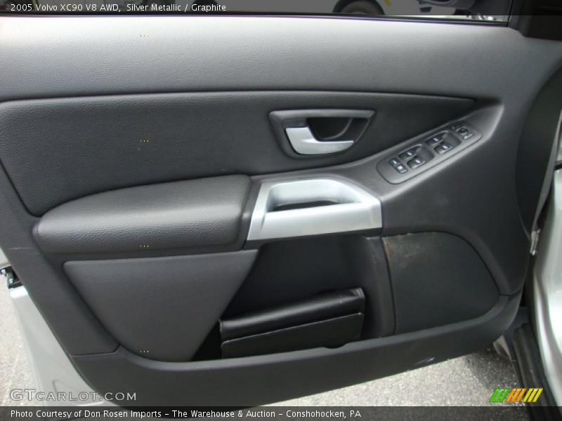 Silver Metallic / Graphite 2005 Volvo XC90 V8 AWD