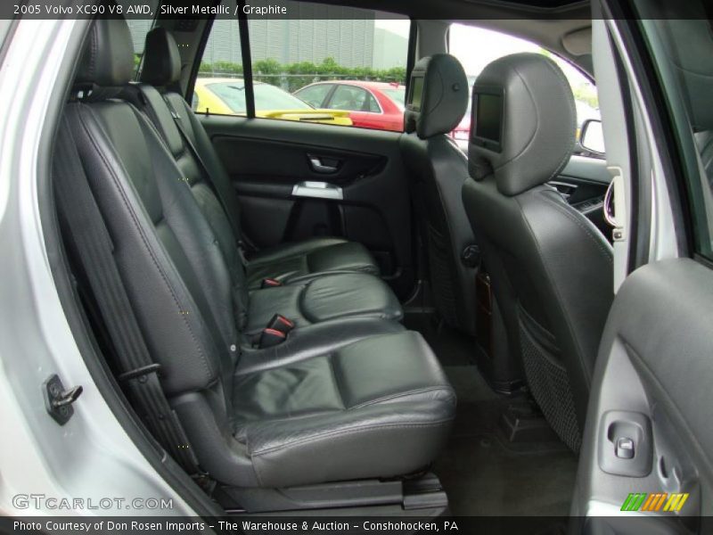 Silver Metallic / Graphite 2005 Volvo XC90 V8 AWD
