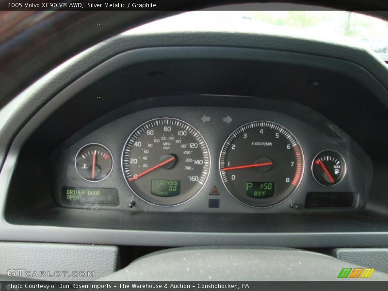 Silver Metallic / Graphite 2005 Volvo XC90 V8 AWD