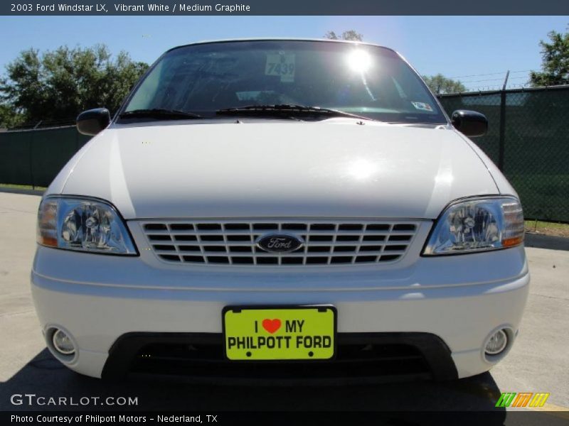 Vibrant White / Medium Graphite 2003 Ford Windstar LX