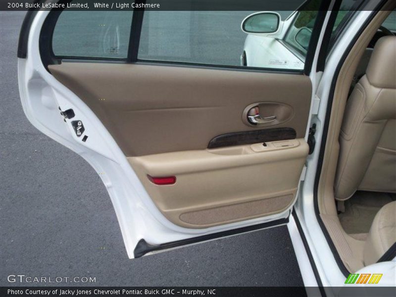 White / Light Cashmere 2004 Buick LeSabre Limited