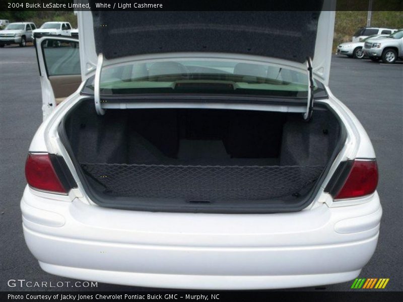 White / Light Cashmere 2004 Buick LeSabre Limited