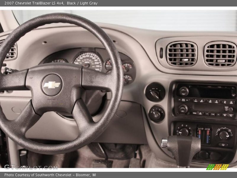 Black / Light Gray 2007 Chevrolet TrailBlazer LS 4x4