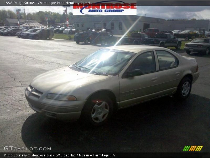 Champagne Pearl Metallic / Camel 1998 Dodge Stratus