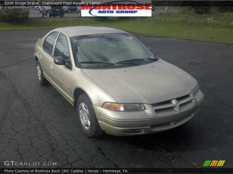 Champagne Pearl Metallic / Camel 1998 Dodge Stratus