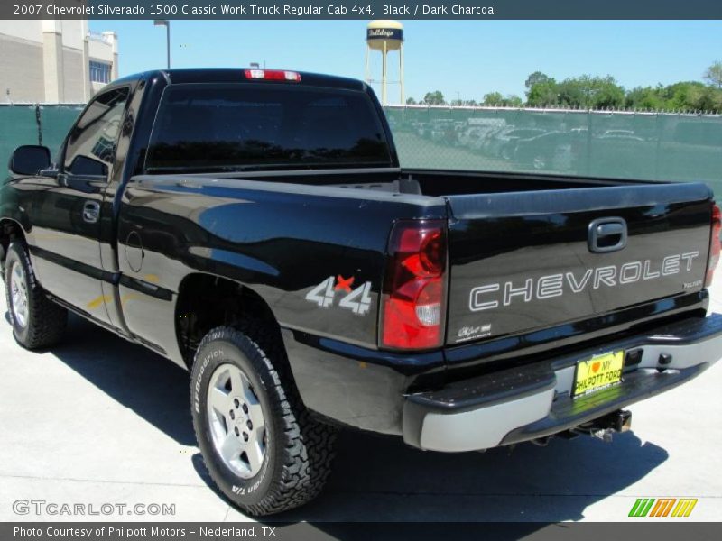 Black / Dark Charcoal 2007 Chevrolet Silverado 1500 Classic Work Truck Regular Cab 4x4