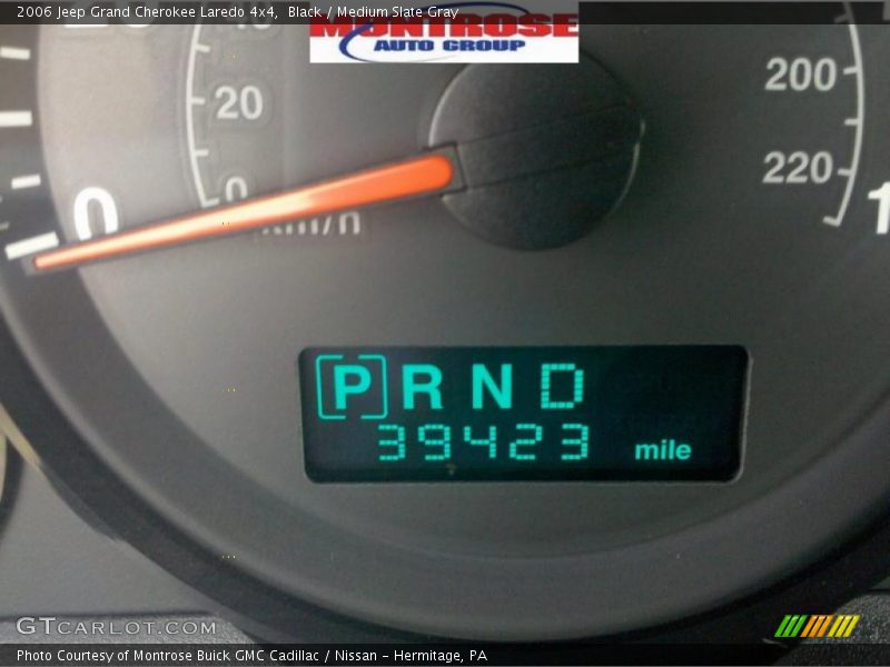 Black / Medium Slate Gray 2006 Jeep Grand Cherokee Laredo 4x4