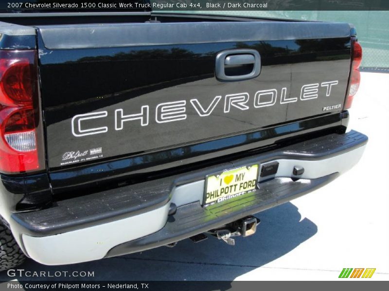 Black / Dark Charcoal 2007 Chevrolet Silverado 1500 Classic Work Truck Regular Cab 4x4