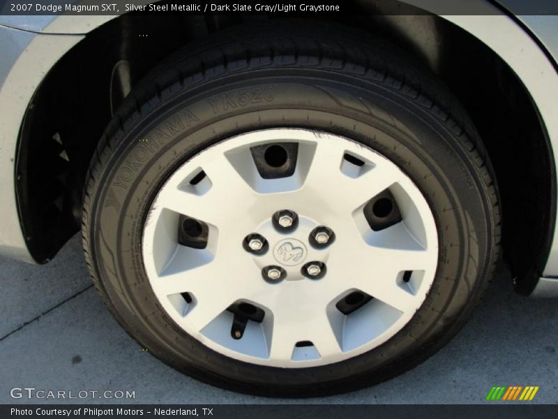 Silver Steel Metallic / Dark Slate Gray/Light Graystone 2007 Dodge Magnum SXT