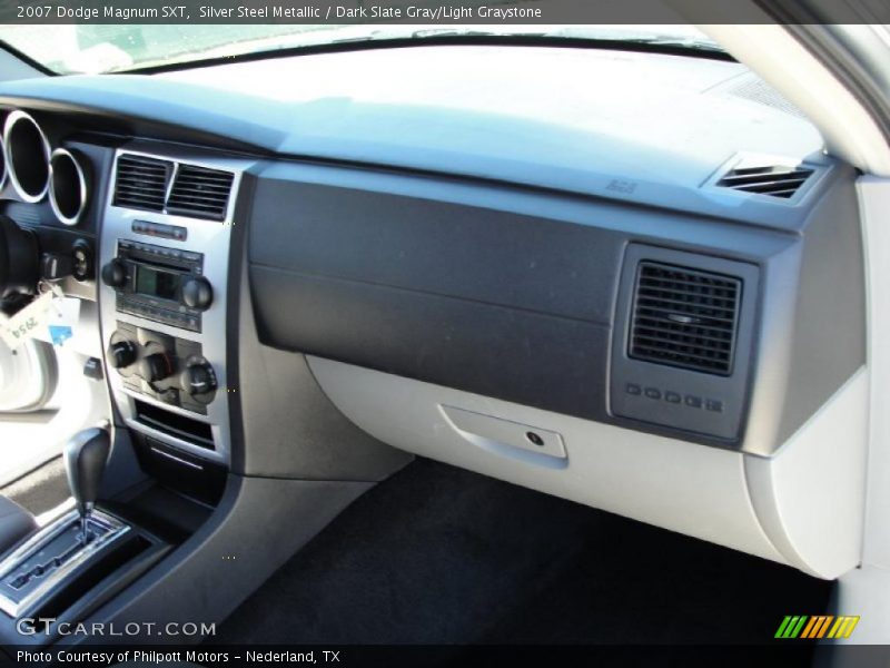 Silver Steel Metallic / Dark Slate Gray/Light Graystone 2007 Dodge Magnum SXT