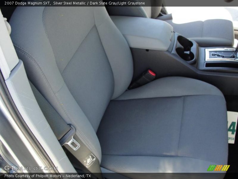 Silver Steel Metallic / Dark Slate Gray/Light Graystone 2007 Dodge Magnum SXT