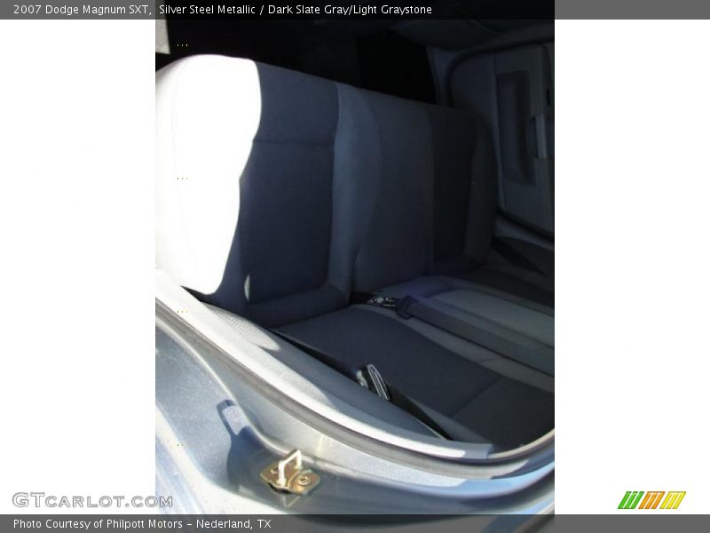 Silver Steel Metallic / Dark Slate Gray/Light Graystone 2007 Dodge Magnum SXT