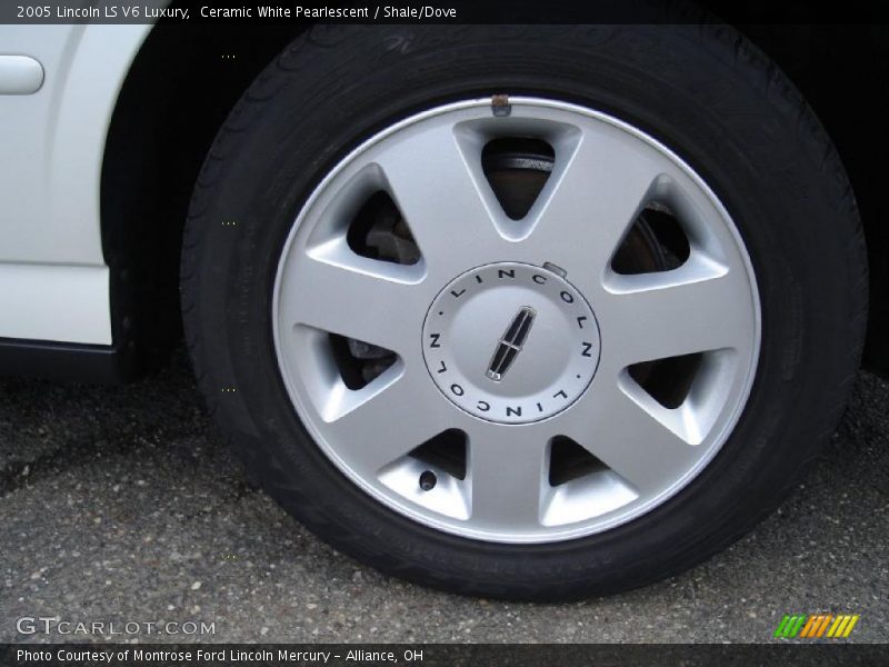 Ceramic White Pearlescent / Shale/Dove 2005 Lincoln LS V6 Luxury