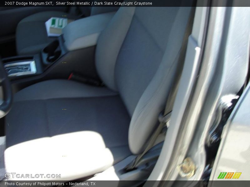 Silver Steel Metallic / Dark Slate Gray/Light Graystone 2007 Dodge Magnum SXT