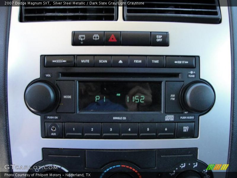 Silver Steel Metallic / Dark Slate Gray/Light Graystone 2007 Dodge Magnum SXT