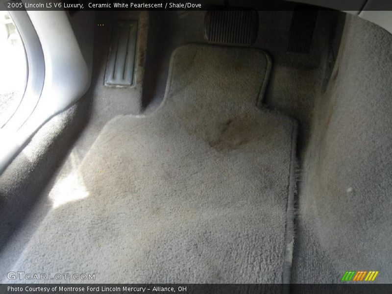 Ceramic White Pearlescent / Shale/Dove 2005 Lincoln LS V6 Luxury
