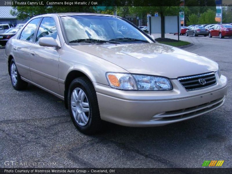 Cashmere Beige Metallic / Oak 2001 Toyota Camry LE