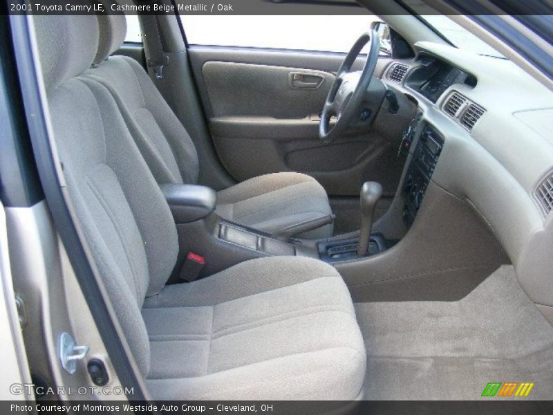 Cashmere Beige Metallic / Oak 2001 Toyota Camry LE