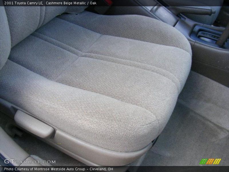 Cashmere Beige Metallic / Oak 2001 Toyota Camry LE