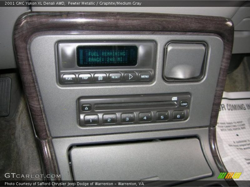Pewter Metallic / Graphite/Medium Gray 2001 GMC Yukon XL Denali AWD