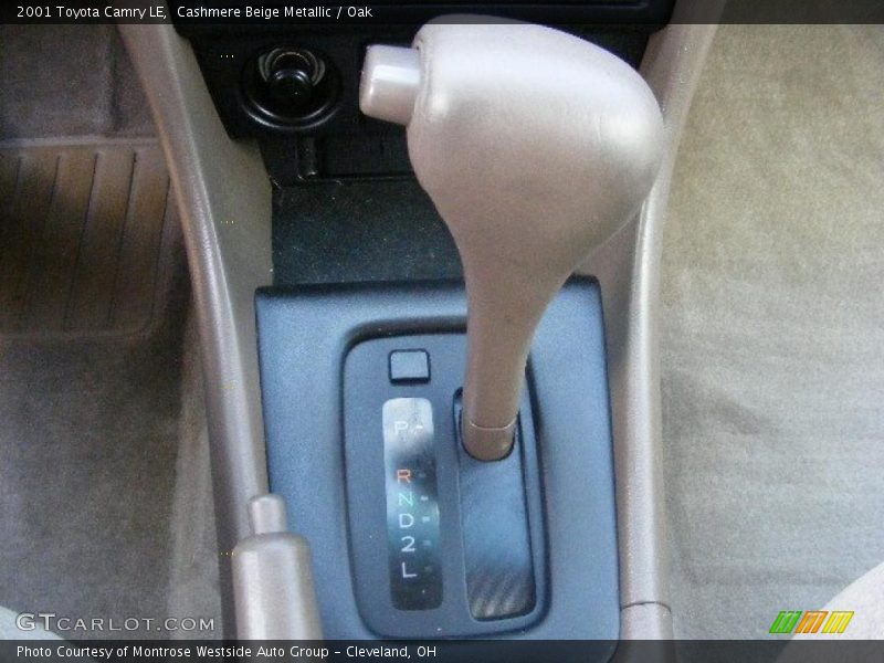 Cashmere Beige Metallic / Oak 2001 Toyota Camry LE