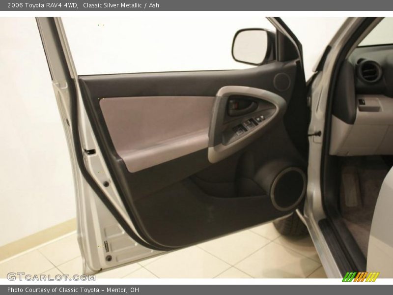 Classic Silver Metallic / Ash 2006 Toyota RAV4 4WD
