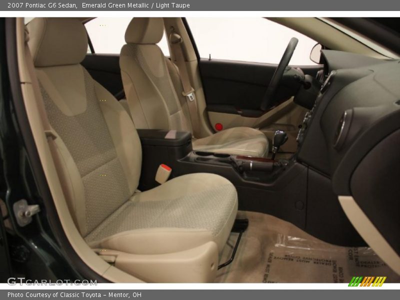 Emerald Green Metallic / Light Taupe 2007 Pontiac G6 Sedan