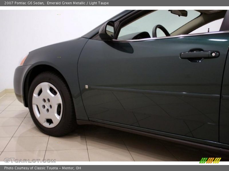 Emerald Green Metallic / Light Taupe 2007 Pontiac G6 Sedan