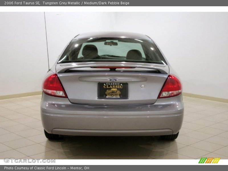 Tungsten Grey Metallic / Medium/Dark Pebble Beige 2006 Ford Taurus SE