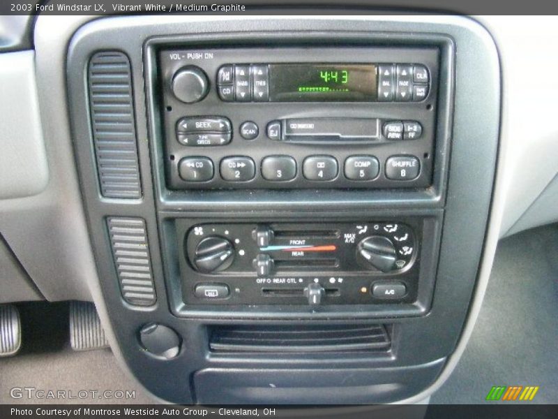 Vibrant White / Medium Graphite 2003 Ford Windstar LX
