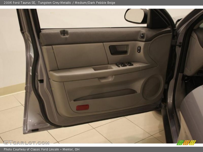 Tungsten Grey Metallic / Medium/Dark Pebble Beige 2006 Ford Taurus SE