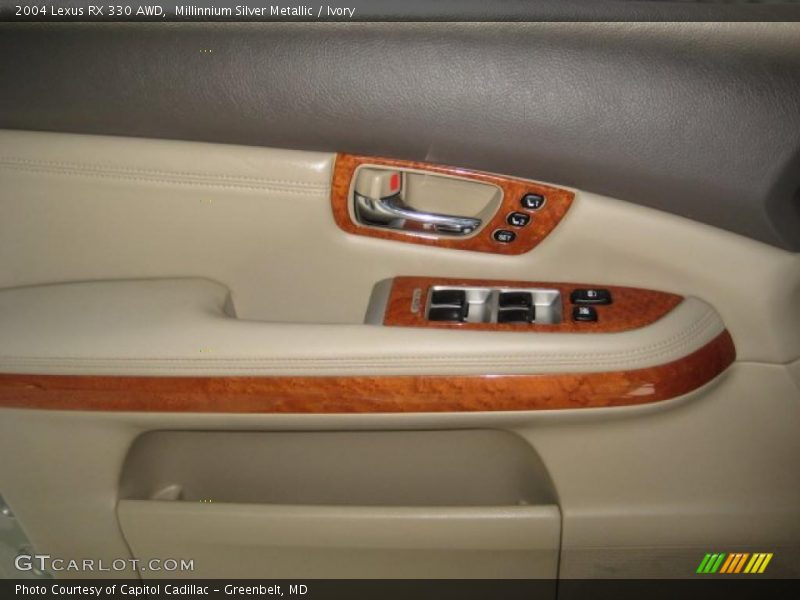 Millinnium Silver Metallic / Ivory 2004 Lexus RX 330 AWD