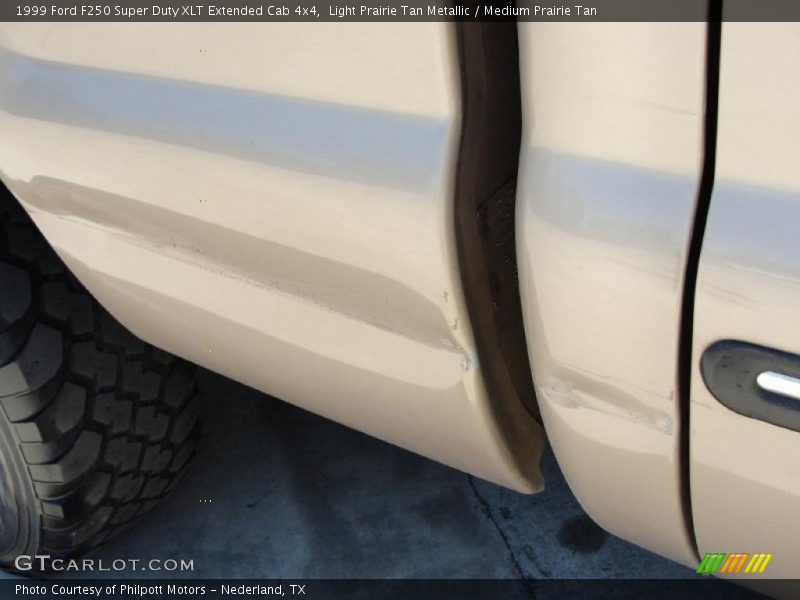 Light Prairie Tan Metallic / Medium Prairie Tan 1999 Ford F250 Super Duty XLT Extended Cab 4x4
