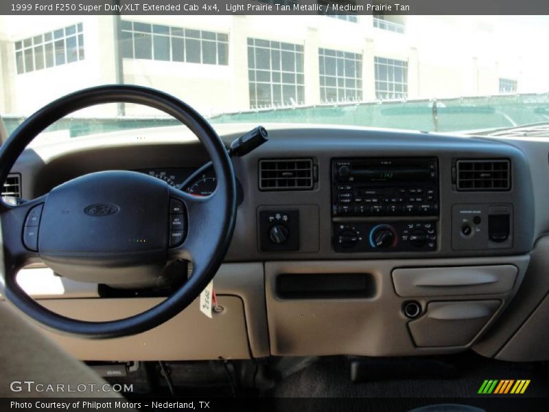 Light Prairie Tan Metallic / Medium Prairie Tan 1999 Ford F250 Super Duty XLT Extended Cab 4x4