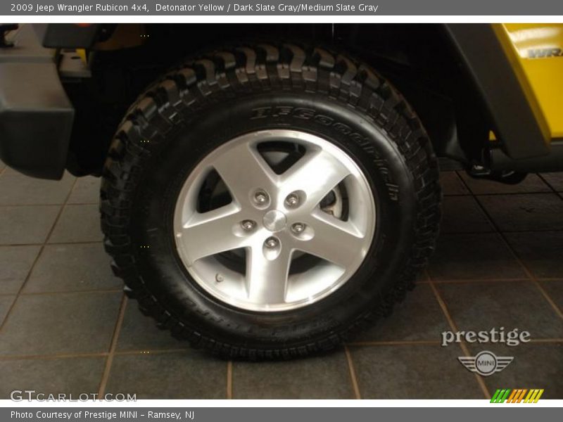 Detonator Yellow / Dark Slate Gray/Medium Slate Gray 2009 Jeep Wrangler Rubicon 4x4