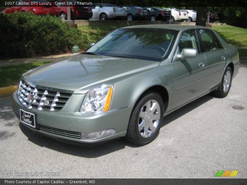 Green Silk / Titanium 2007 Cadillac DTS Luxury