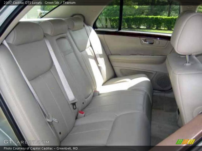 Green Silk / Titanium 2007 Cadillac DTS Luxury