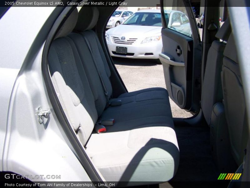 Galaxy Silver Metallic / Light Gray 2005 Chevrolet Equinox LS AWD