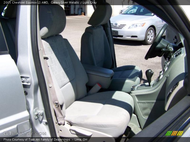 Galaxy Silver Metallic / Light Gray 2005 Chevrolet Equinox LS AWD